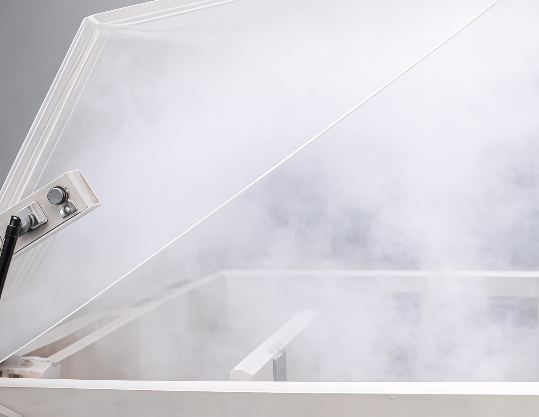 Salt Spray Testing / Salt Fog Testing